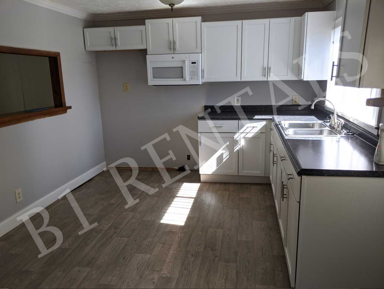 707 South Vine Street #1 - Photo 4 of 9