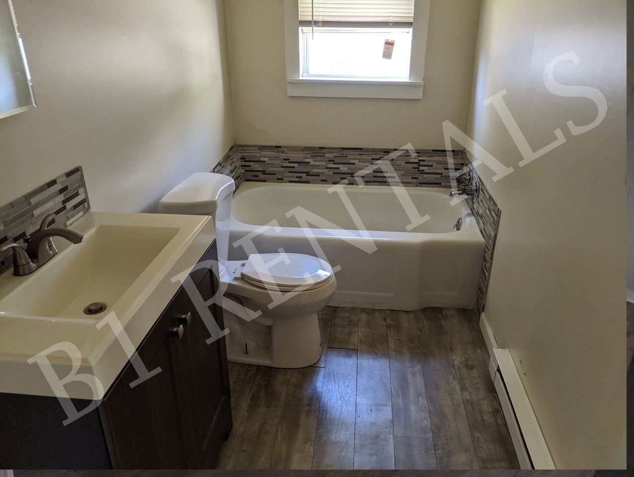 707 South Vine Street #1 - Photo 6 of 9