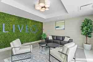 featured image of 2211 Rue Harry-Halton