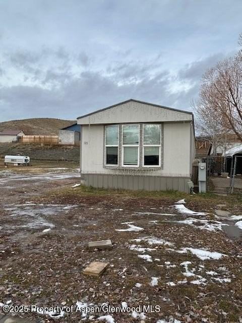 1105 Aspen Avenue - Photo 2 of 2