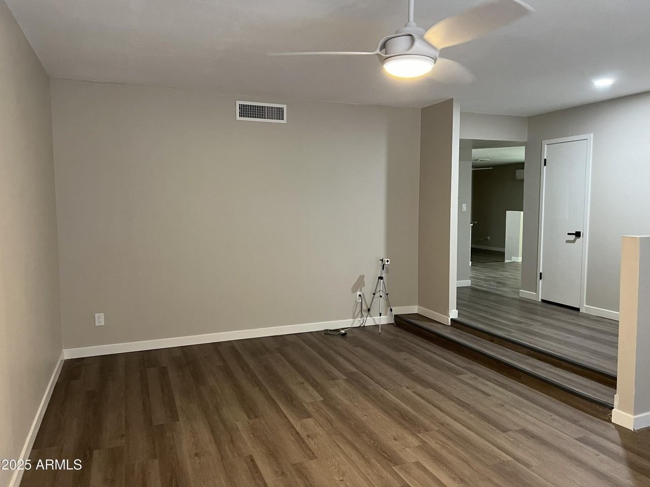 10801 N 43rd Dr - Photo 6 of 33