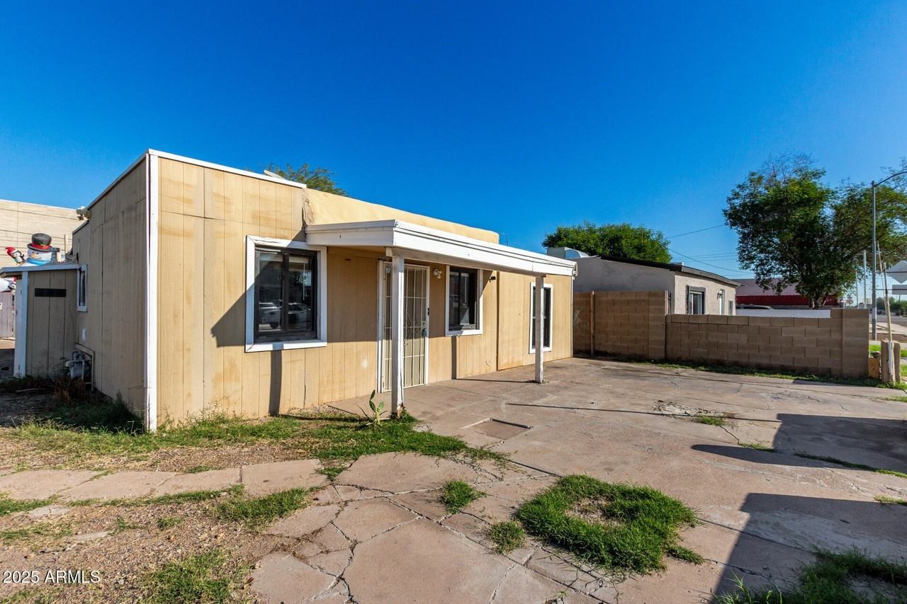 1920 W Tonto St Unit 1 #1 - Photo 3 of 21