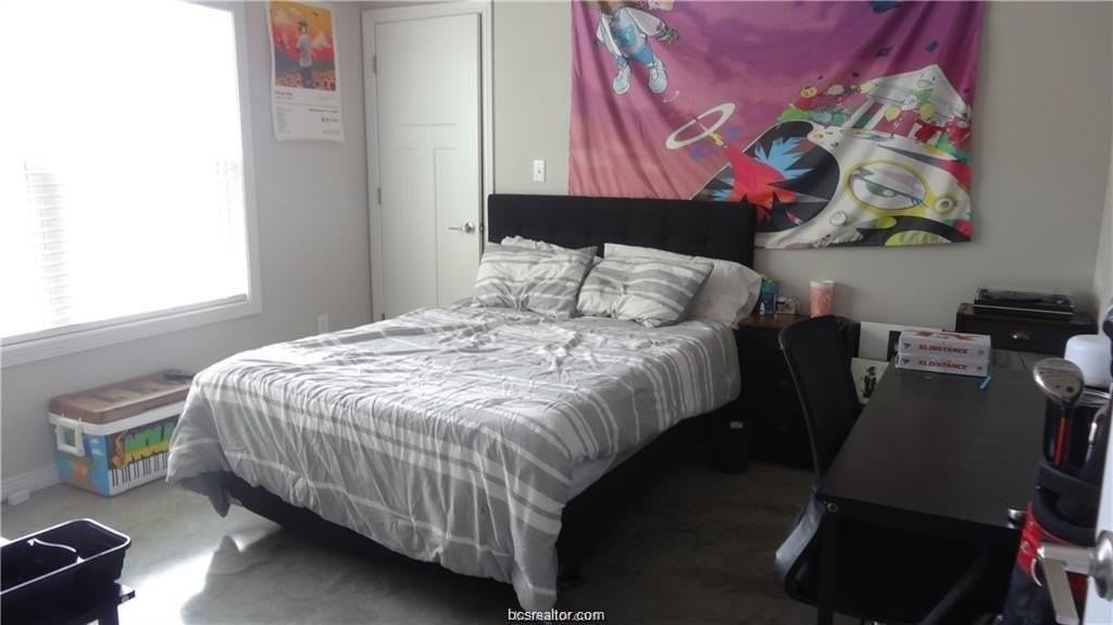 3104 Green St - Photo 5 of 12