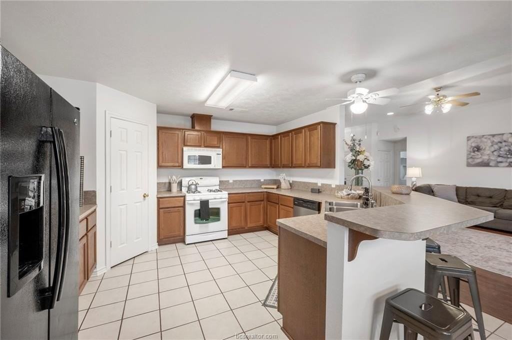 1215 Baywood Court - Photo 5 of 20