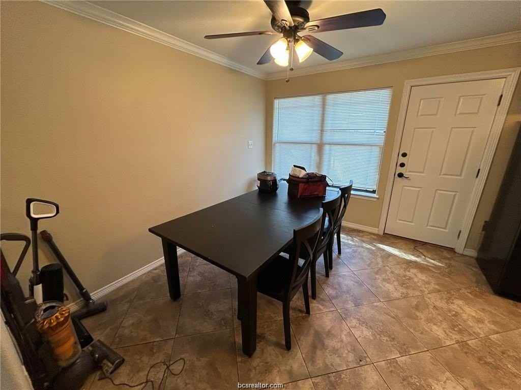 1714 Boardwalk Ct - Photo 7 of 25