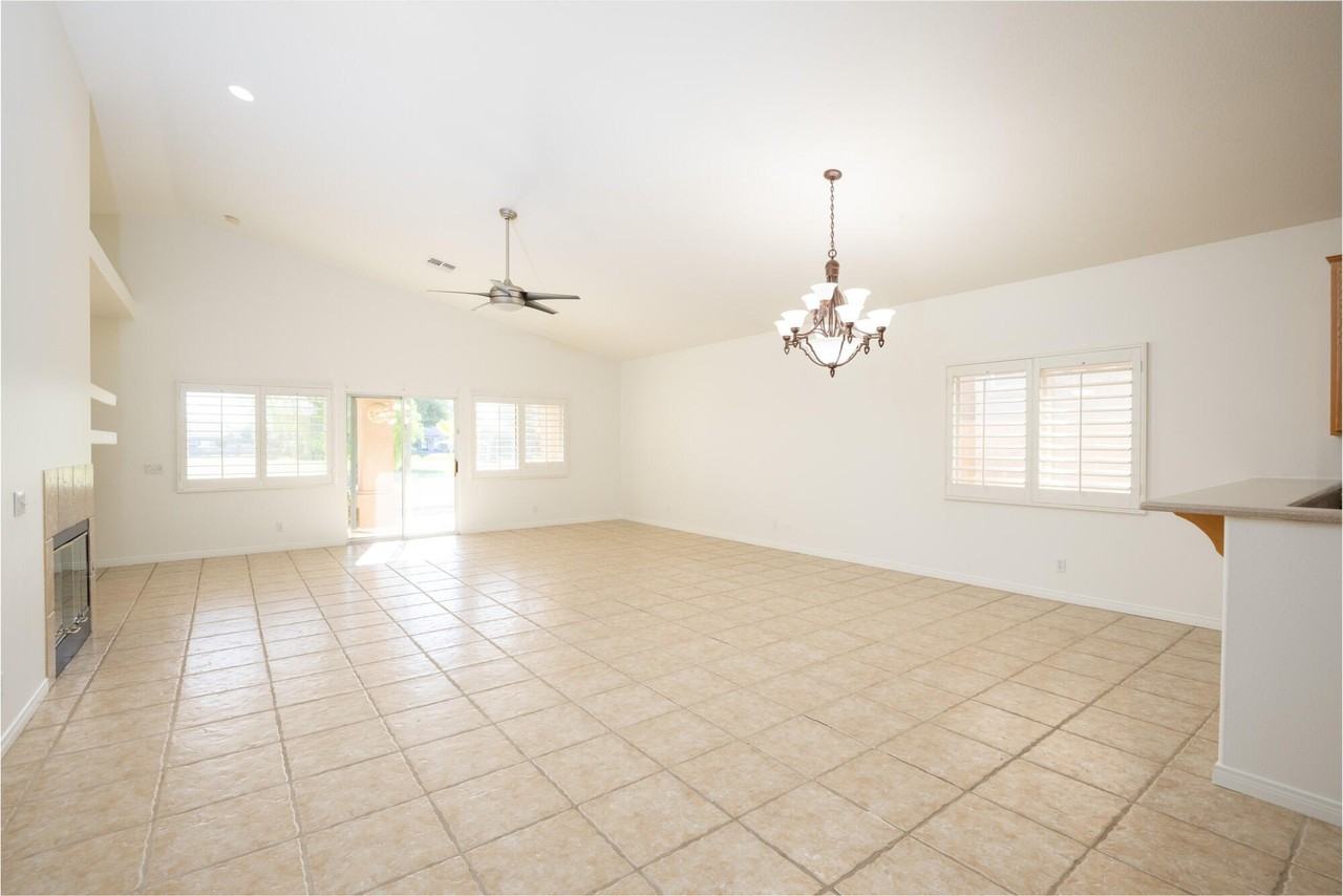 80247 Spanish Bay Drive - Photo 3 of 24