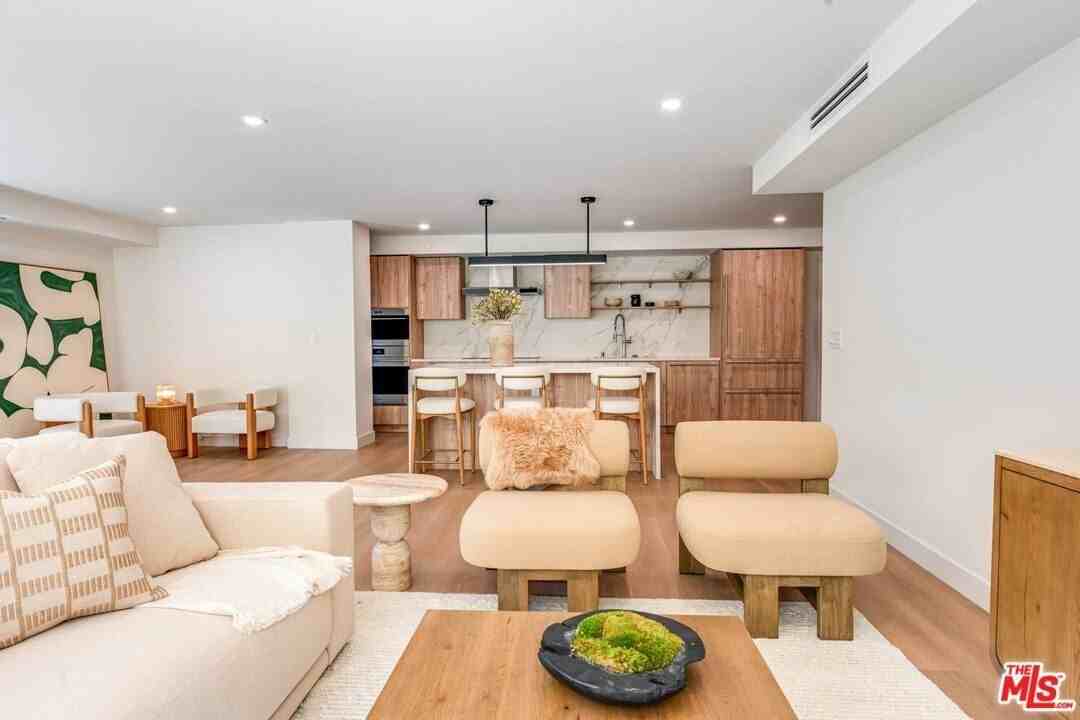 350 North Palm Drive #202 - Photo 6 of 28