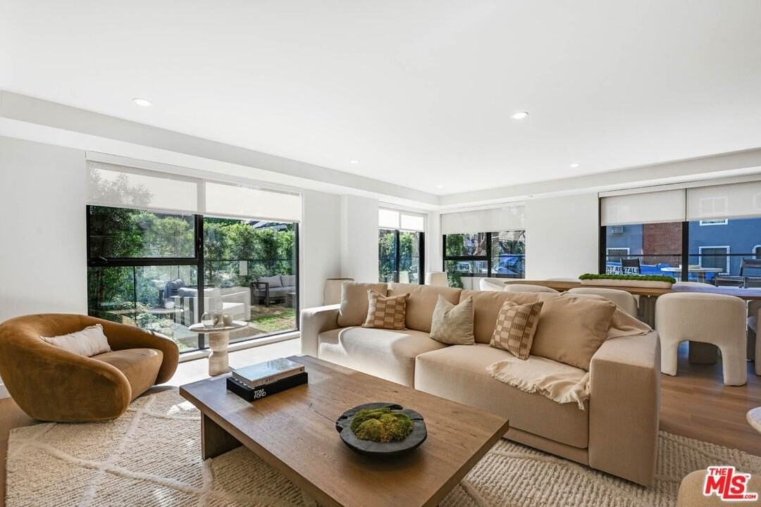 350 North Palm Drive #202 - Photo 7 of 28