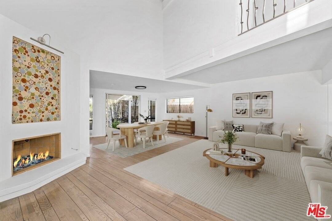 2316 Strongs Drive - Photo 2 of 20