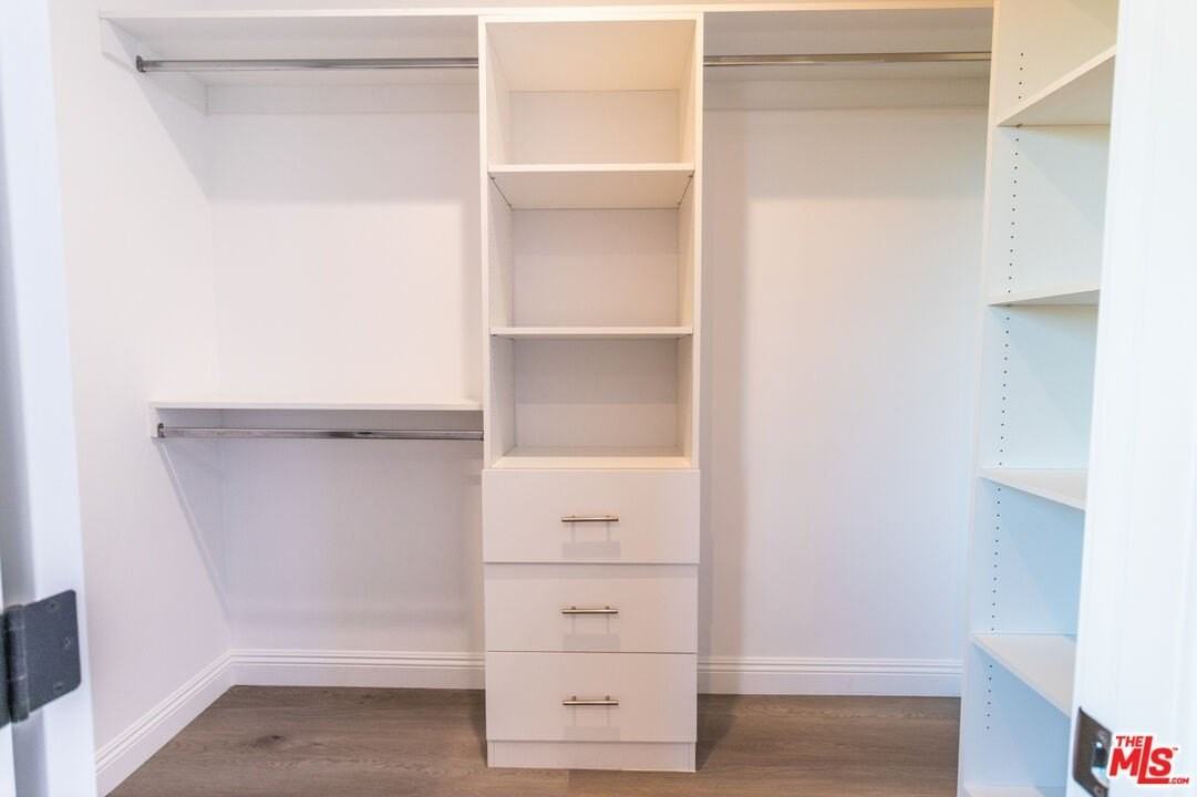 5325 1/2 Ben Ave - Photo 5 of 14