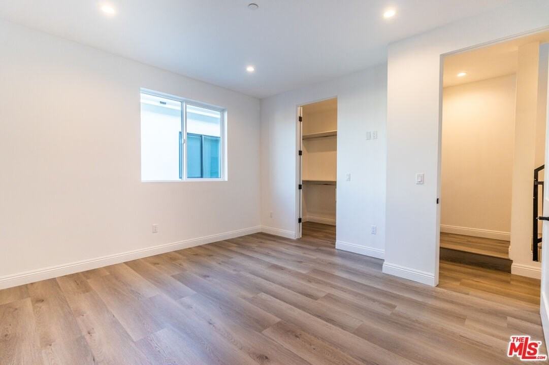 5325 1/2 Ben Ave - Photo 6 of 14