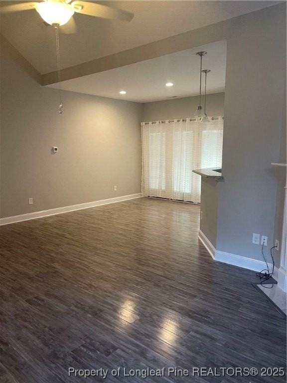 312 Harbor Trce - Photo 5 of 39