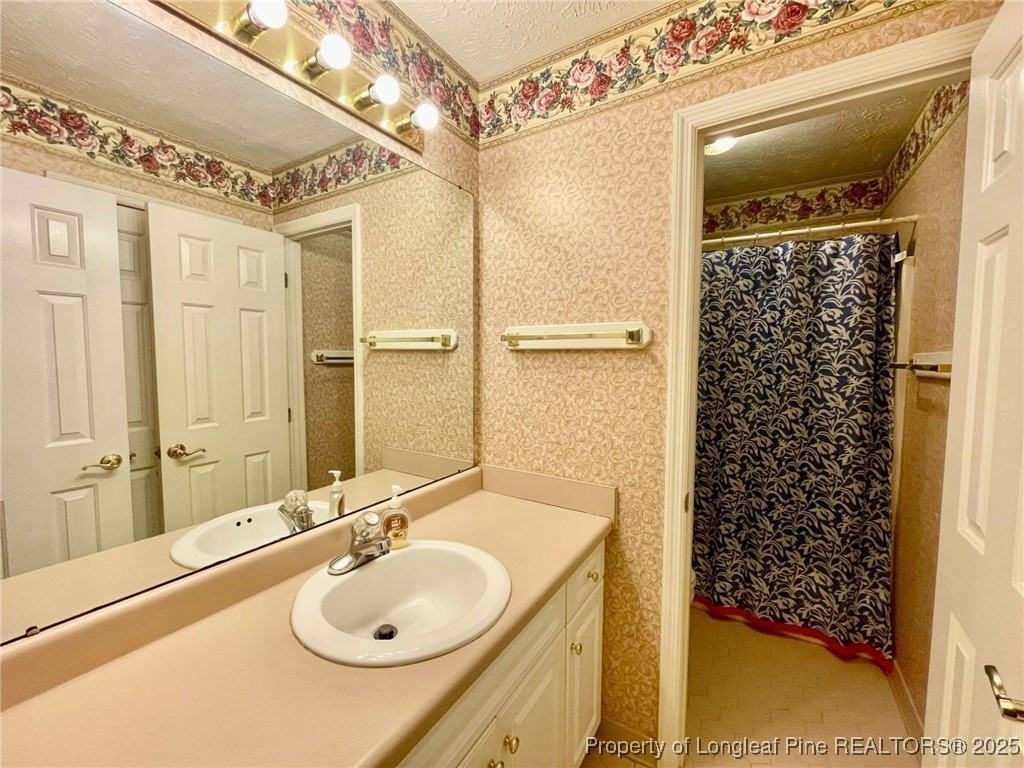 260 Lick Creek Dr - Photo 7 of 34