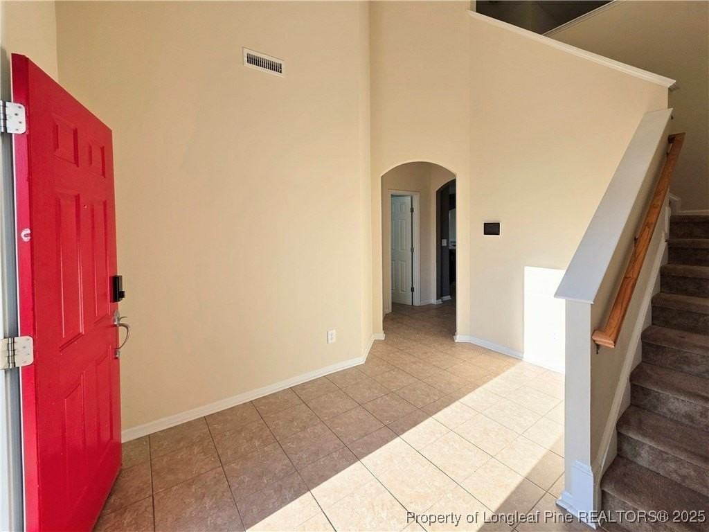 825 Running Horse Ln - Photo 2 of 32