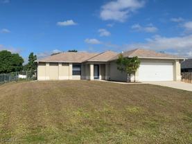 703 Southwest 22nd Street - Photo 1 of 1