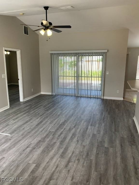 703 Sw 22nd St - Photo 5 of 44