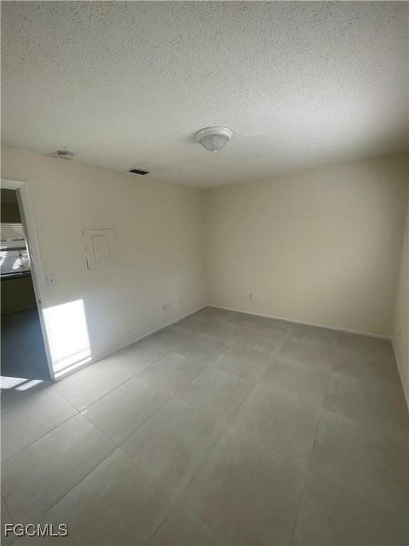 2357 Lafayette St - Photo 2 of 12