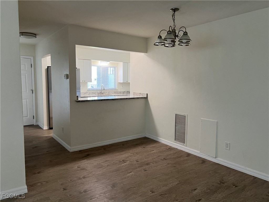 1721 Se 46th Ln - Photo 3 of 13