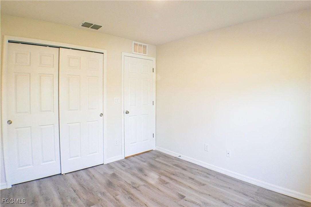 225 Rogers St - Photo 6 of 16