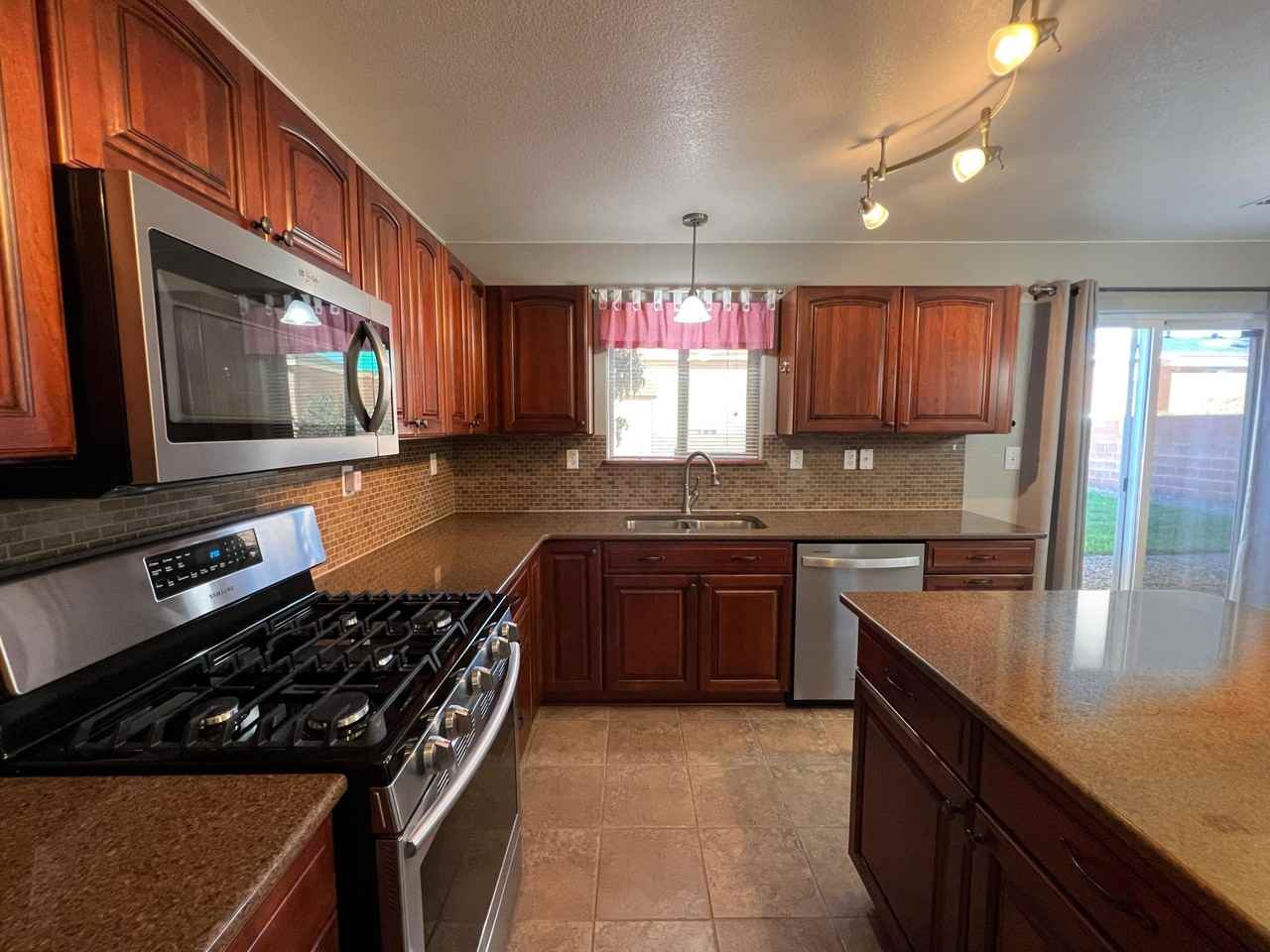 10504 Woodquail Drive Northwest - Photo 7 of 23