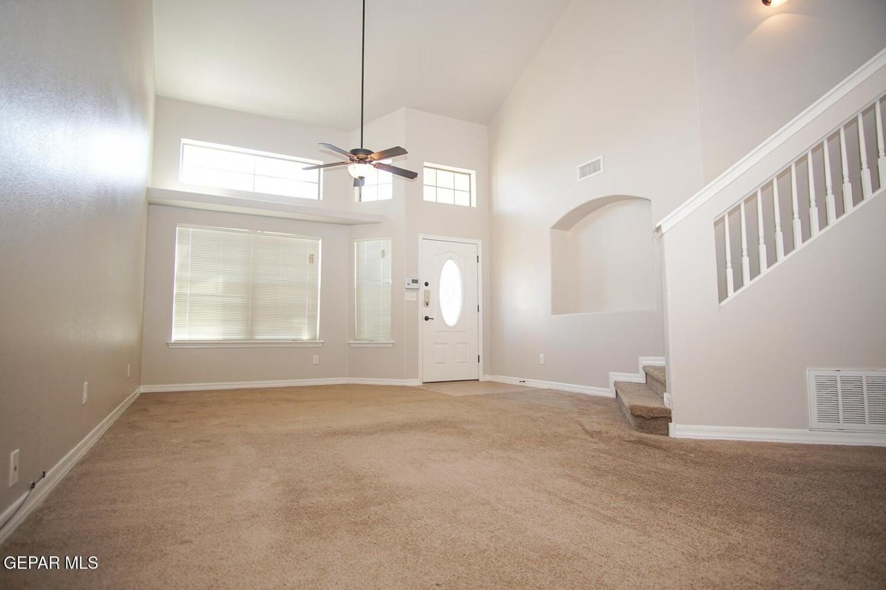 14373 Coyote Trail Dr - Photo 5 of 35