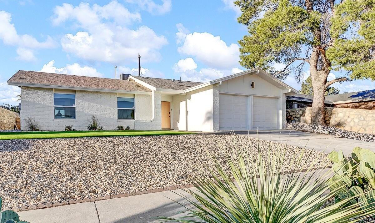 7313 Cerro Negro Dr - Photo 2 of 39