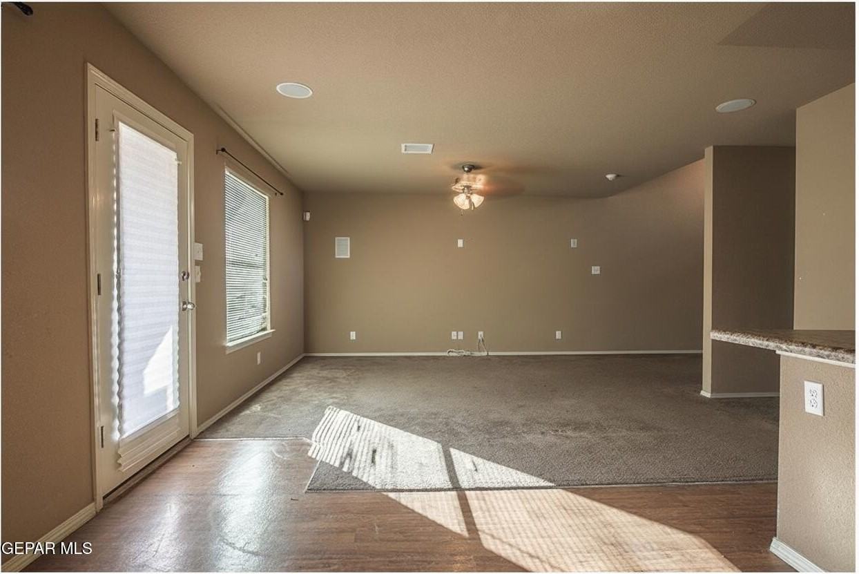 14230 Rattler Point Dr - Photo 3 of 24