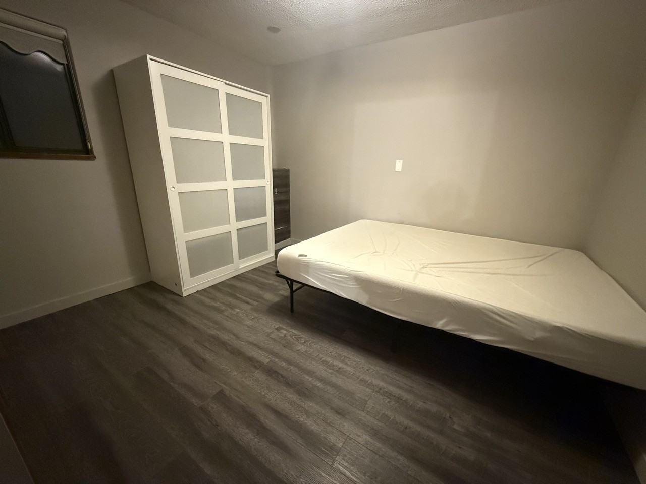 2217 Hillside Ave Lowr #DOWN - Photo 6 of 9