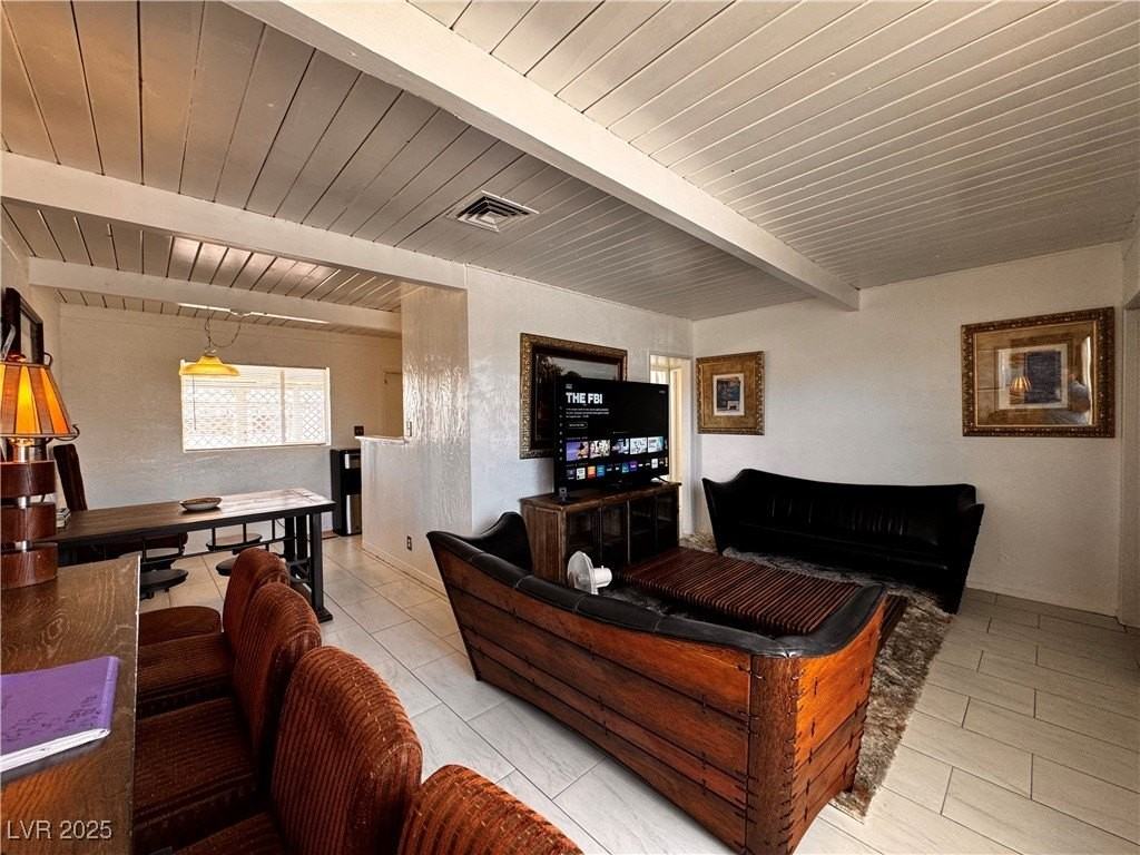 421 Harvard St - Photo 5 of 22