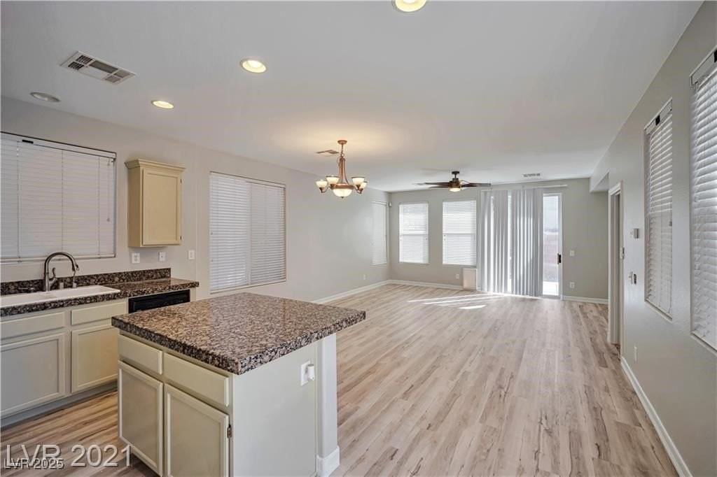 10966 Positano St - Photo 7 of 21