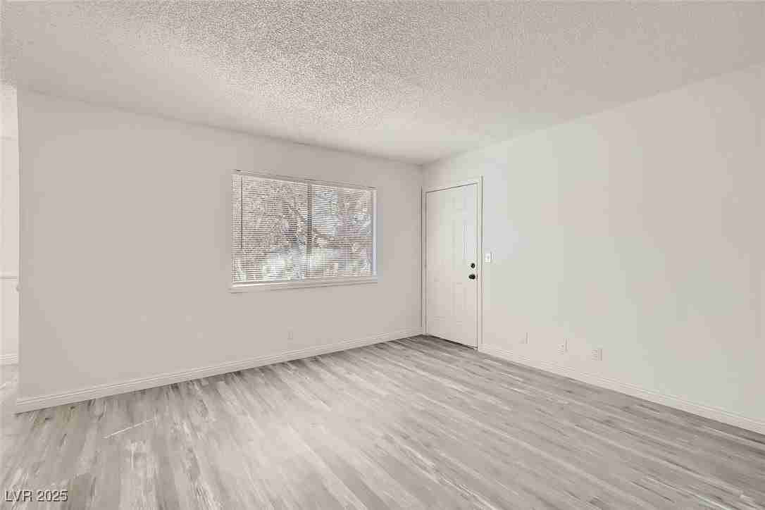 4364 Tara Ave #4 - Photo 6 of 28