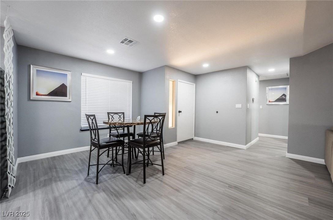 7439 Trudy Ln - Photo 6 of 50