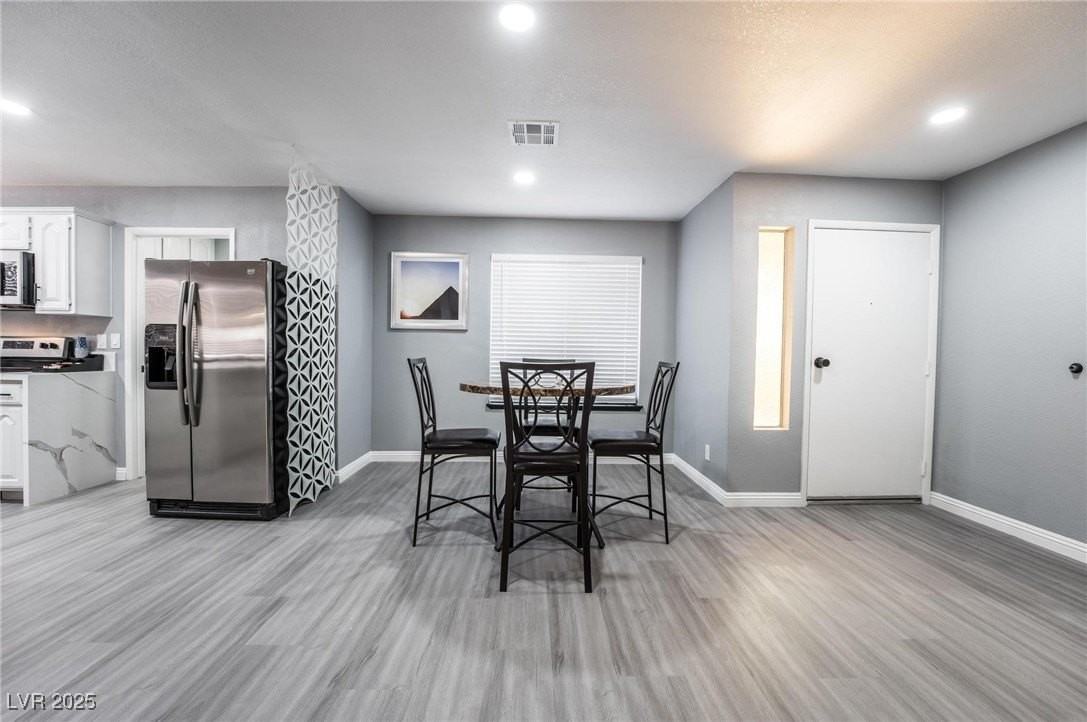 7439 Trudy Ln - Photo 7 of 50