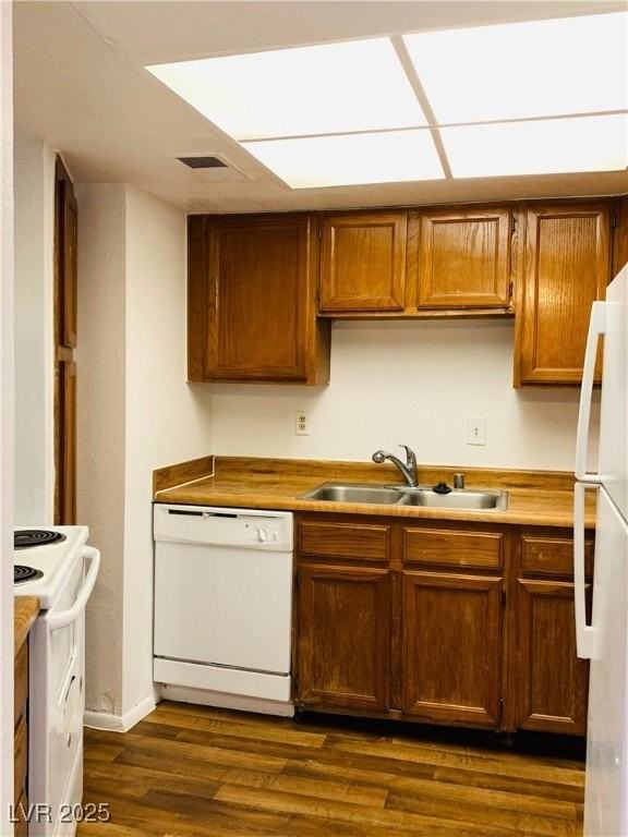 3751 Shirebrook Dr #42 - Photo 3 of 7