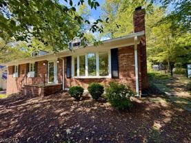 1450 Deer Path - Photo 1 of 1