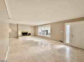 featured image of 1450 Deer Path