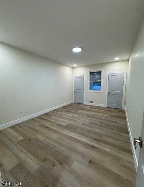 235 Preakness Ave - Photo 5 of 19