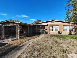 featured image of 1325 Coral Court #3