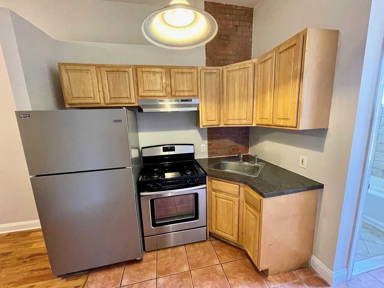 313 5th Street #1 - Photo 7 of 12