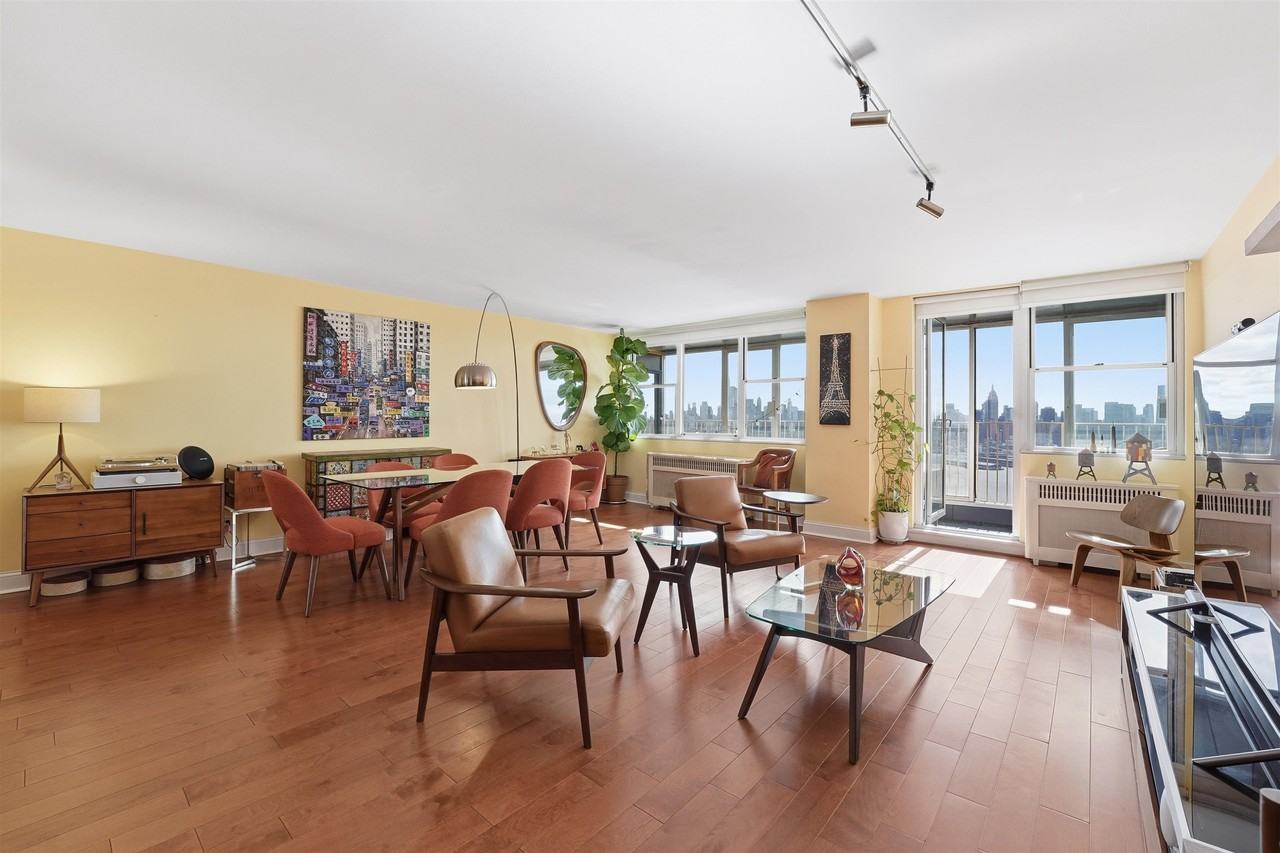 6040 Kennedy Blvd E #32E - Photo 3 of 25