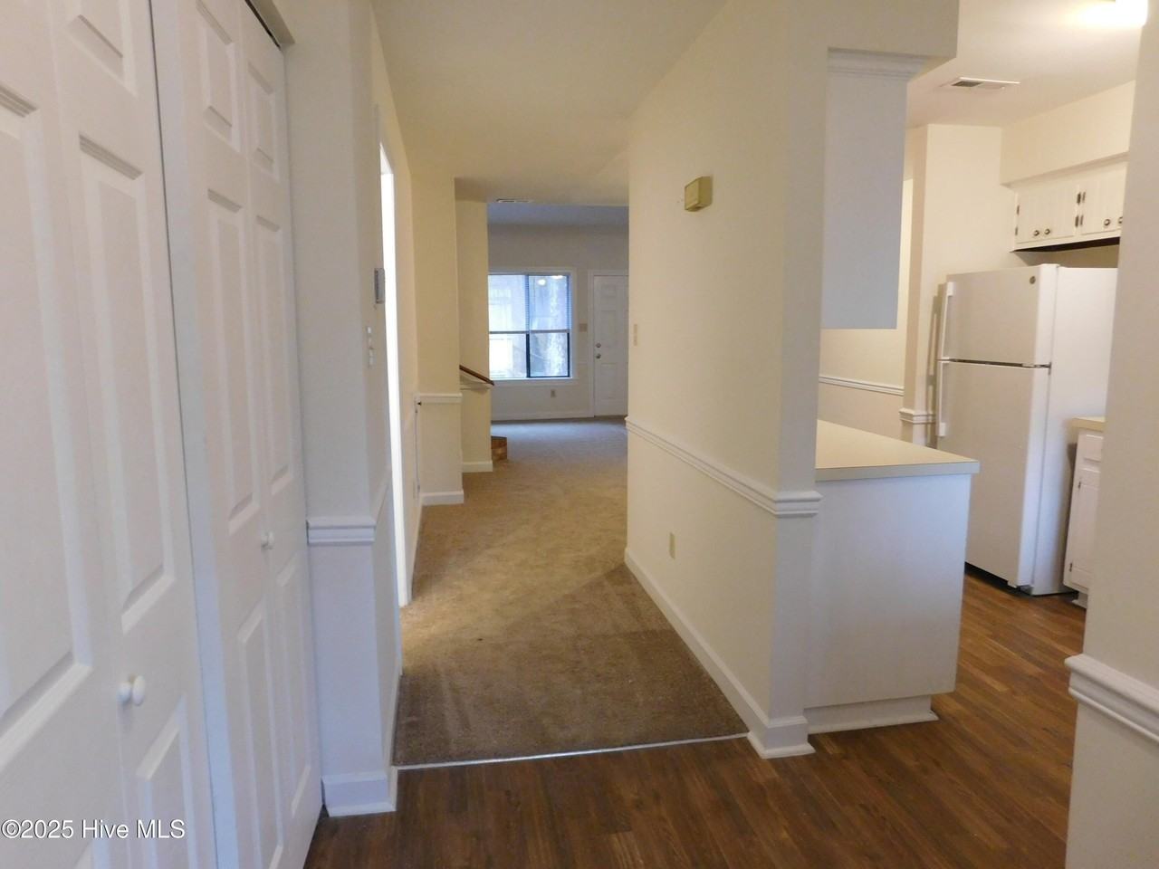 1509 College Way - Photo 6 of 24