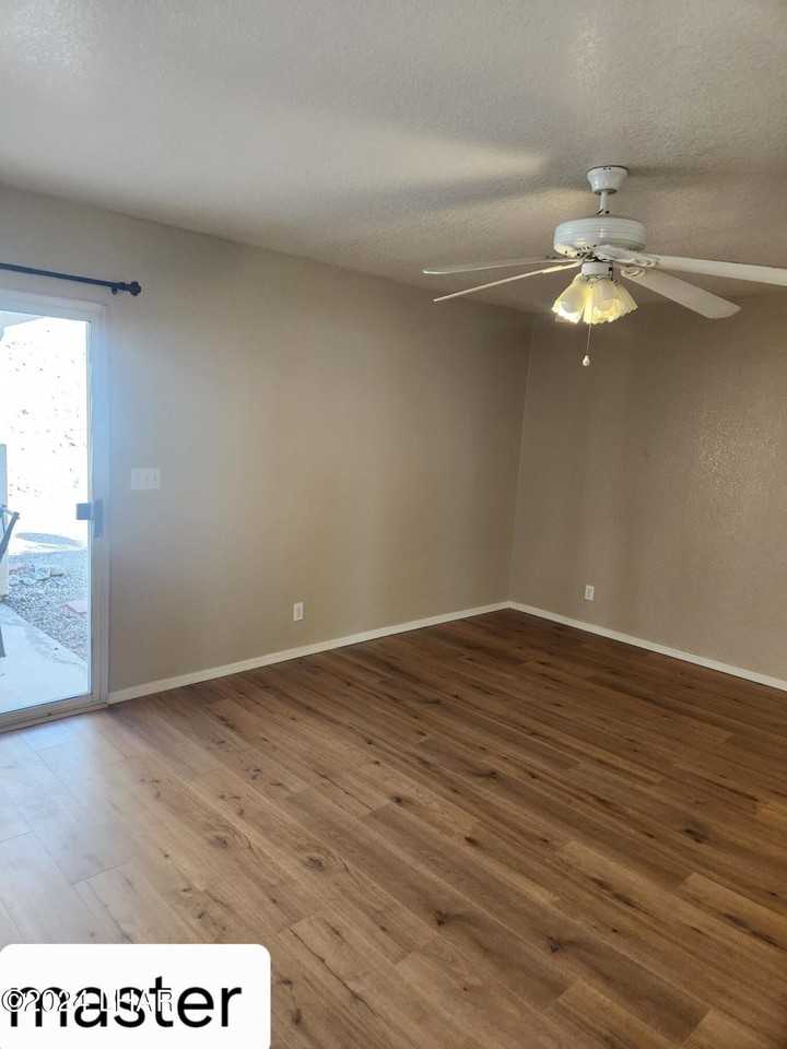 3151 Amigo Dr - Photo 4 of 15