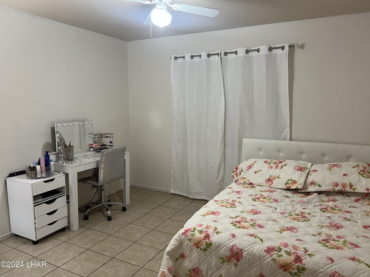 1810 Bimini Ln Apt 2 #2 - Photo 3 of 6