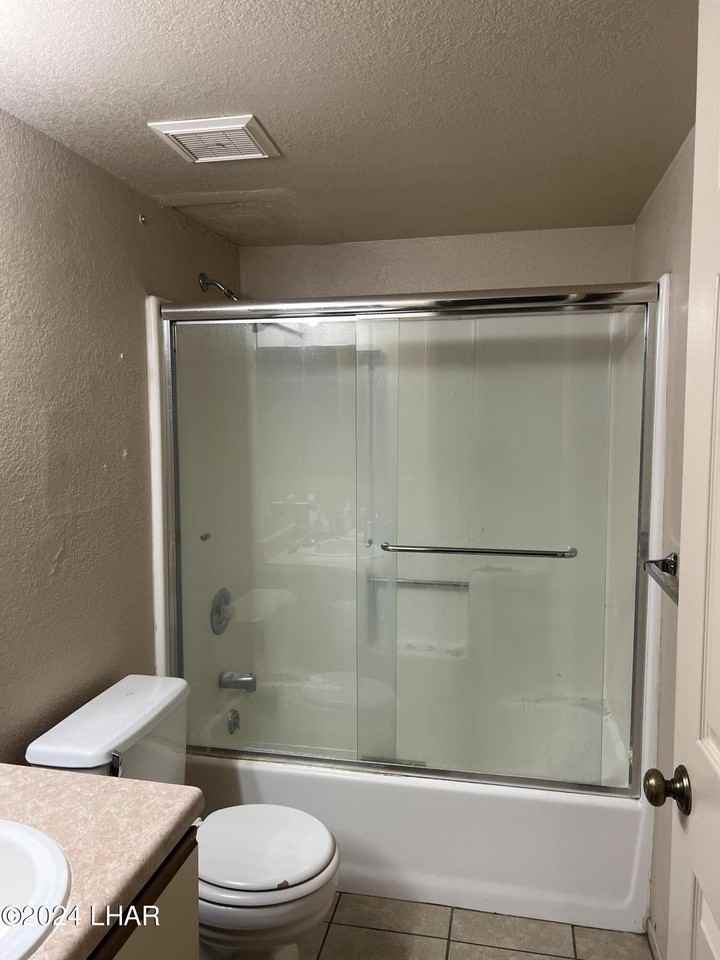 1810 Bimini Ln Apt 2 #2 - Photo 5 of 6