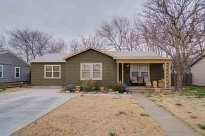 3208 33rd St - Photo 2 of 14