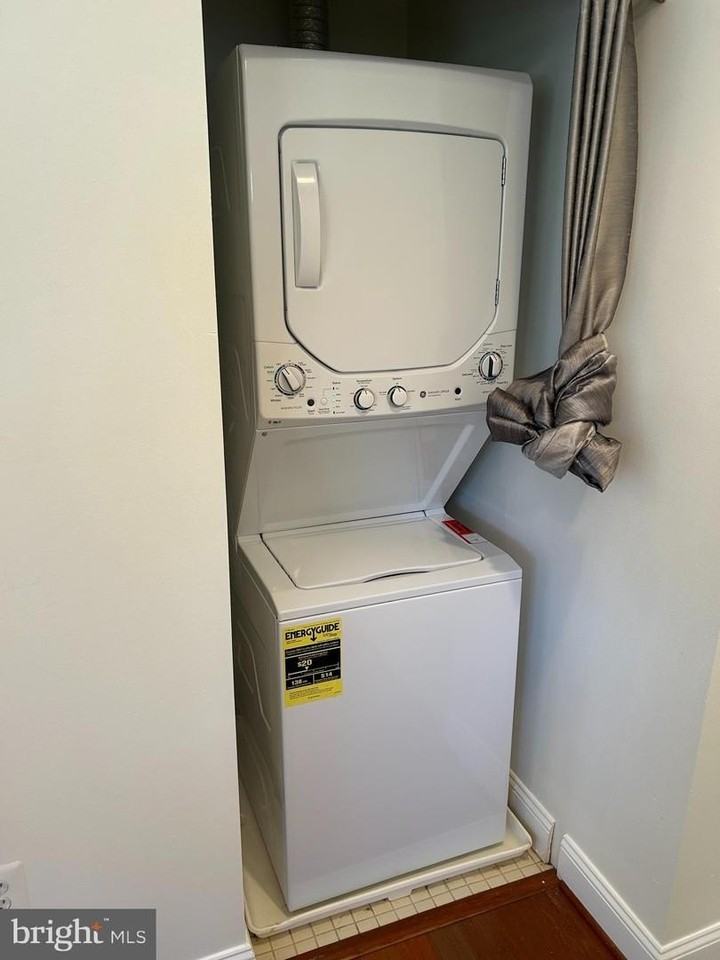 4800 C St Se - Photo 6 of 9