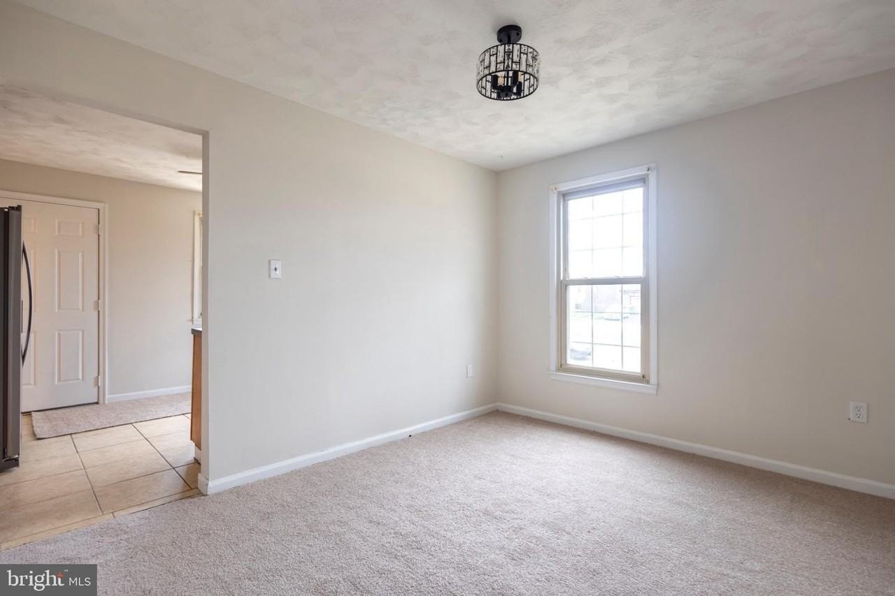 1875 Iverson St - Photo 7 of 22