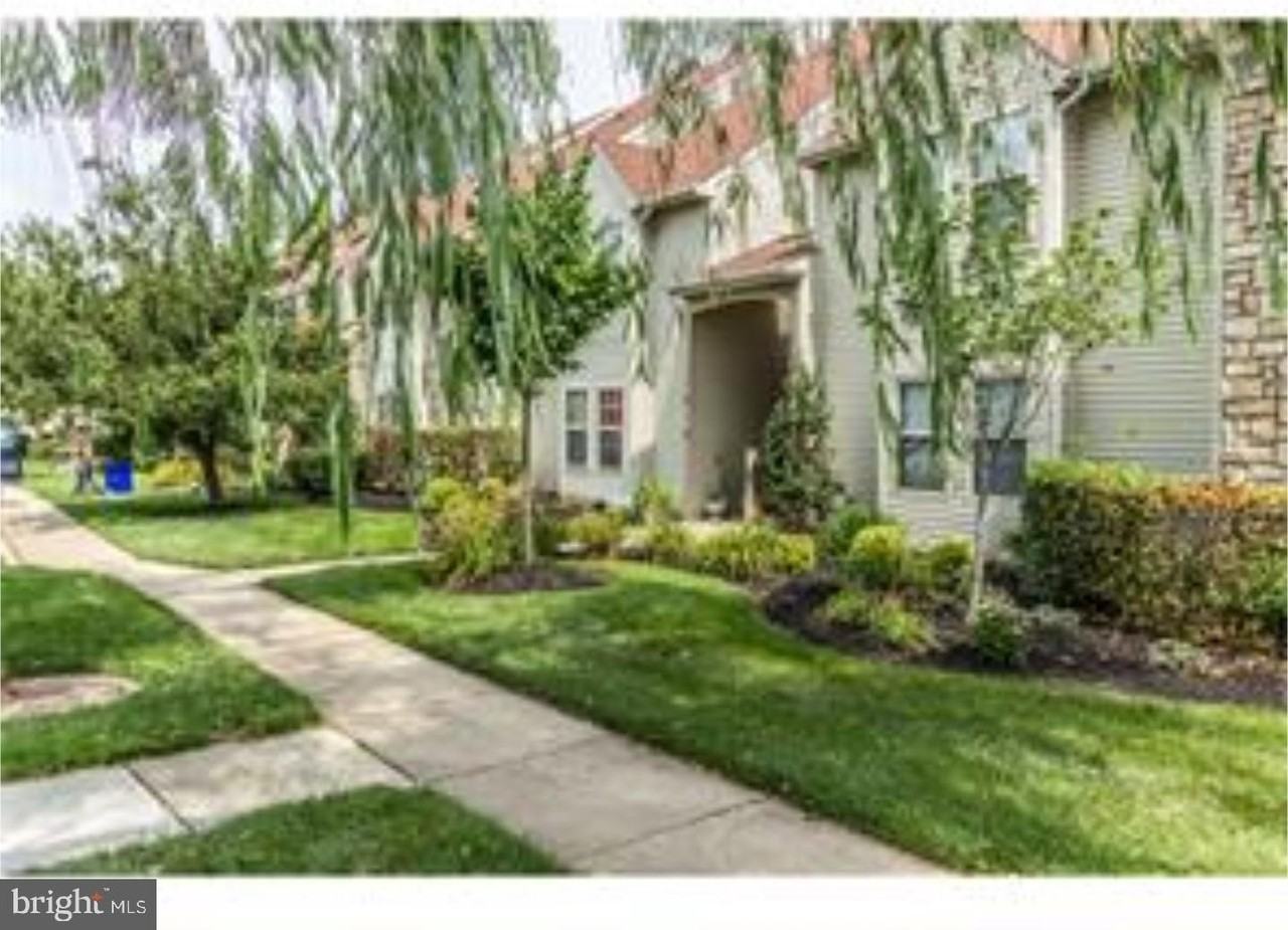 296 Tavistock - Photo 5 of 21