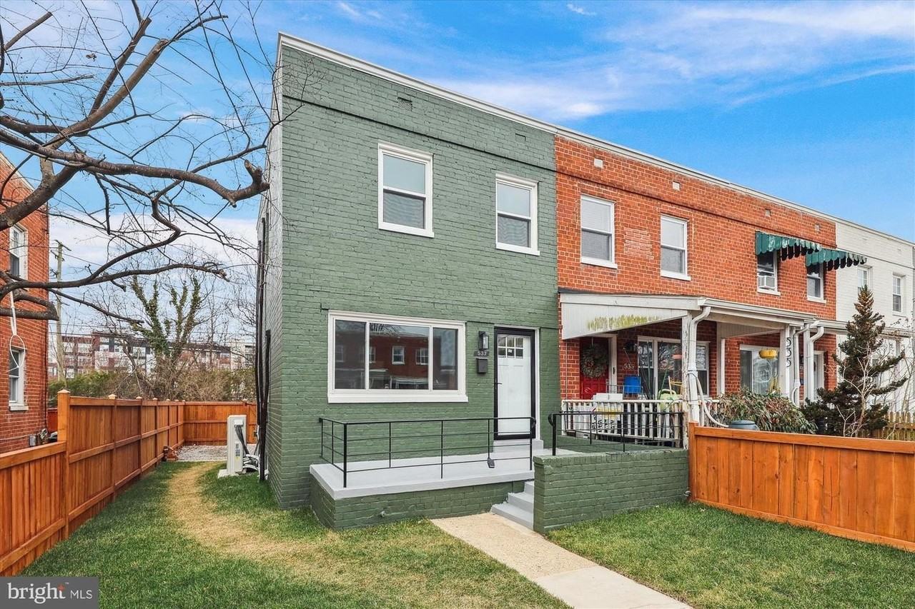 537 Duncan Ave - Photo 2 of 50