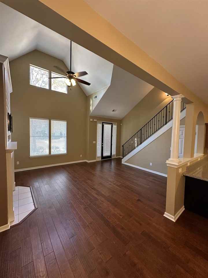 1354 Island Pl E - Photo 3 of 21